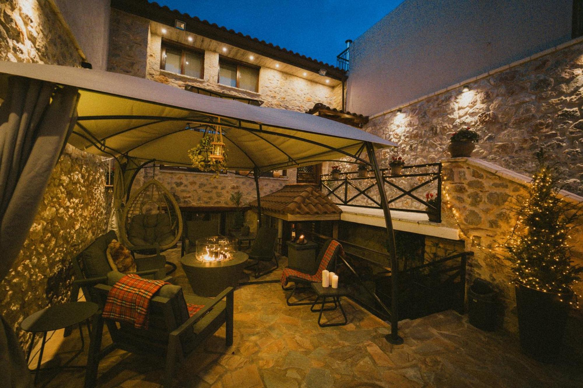 Afanos Guesthouse Arachova Exterior foto